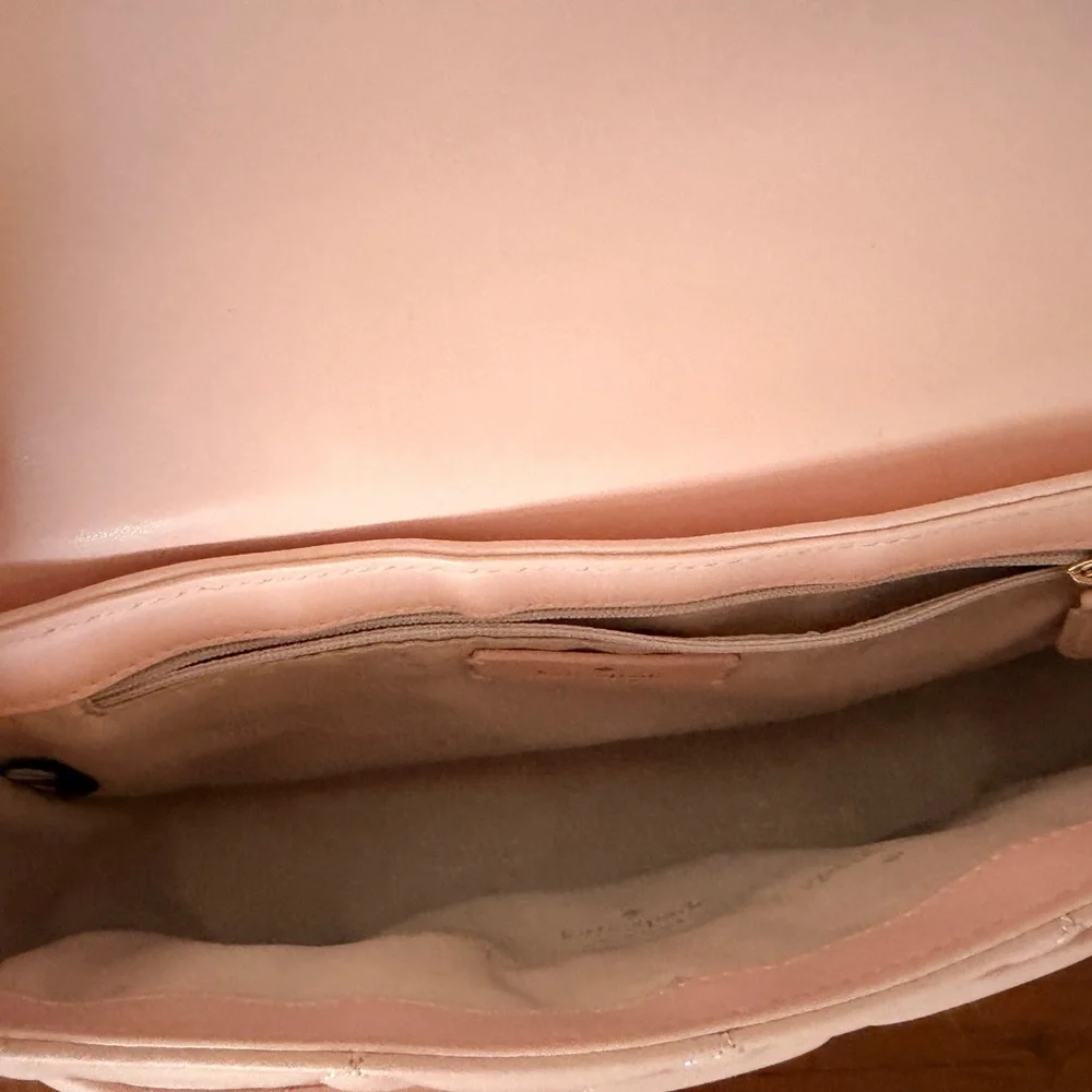 Kate Spade Carey Medium Flap Shoulder Bag - Picture 4 of 5